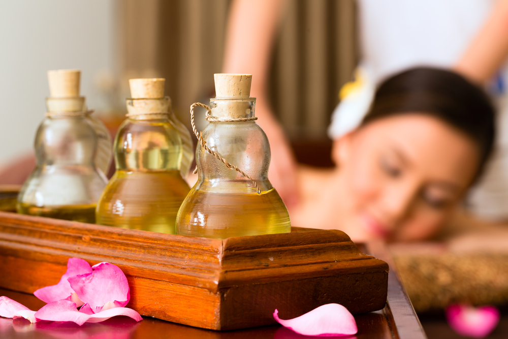 Top 10 Best Essential Oils for a Massage