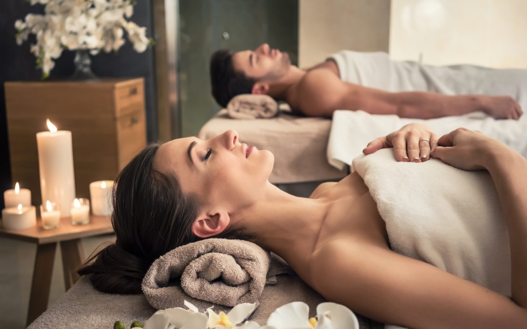 Top 5 Benefits of Couples Massage: How Massage Can Strengthen Your Relationship